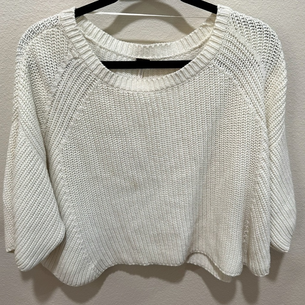 Free People Cream Knit cropped Sweater size XS‎